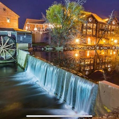 Luxury Condo In The Heart Of Pigeon Forge Εξωτερικό φωτογραφία